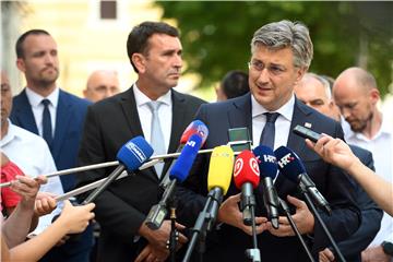 Plenković: Bude li trebalo, svaki ćemo tjedan donositi nove mjere