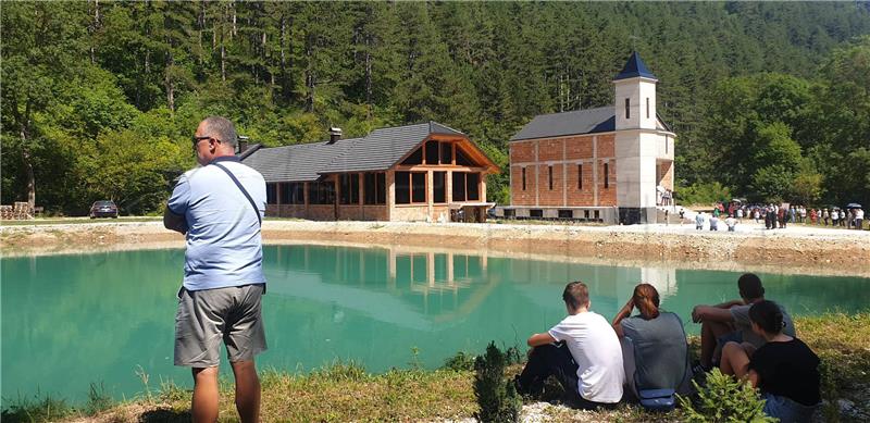 Bosnian Muslim builds Catholic church near Bugojno