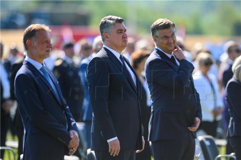 Središnja svečanost povodom Dana pobjede na stadionu NK Dinara