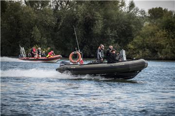 FRANCE BELUGA SEINE RIVER