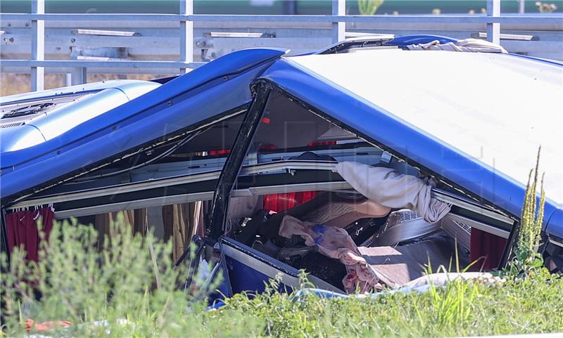 12 killed, 31 injured in Polish bus crash, minister says