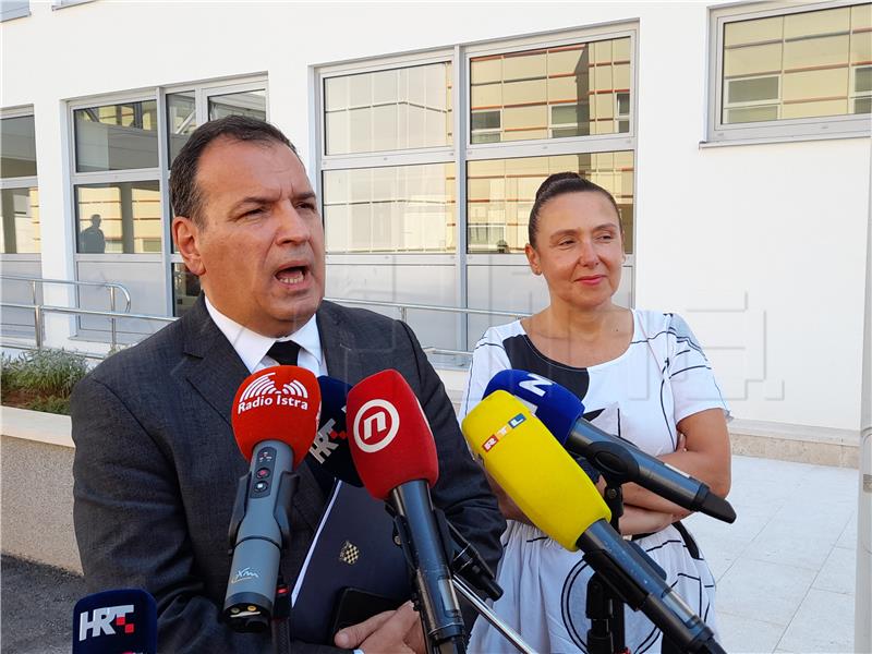 Beroš says can't comment on possible omissions in reporter's treatment for now