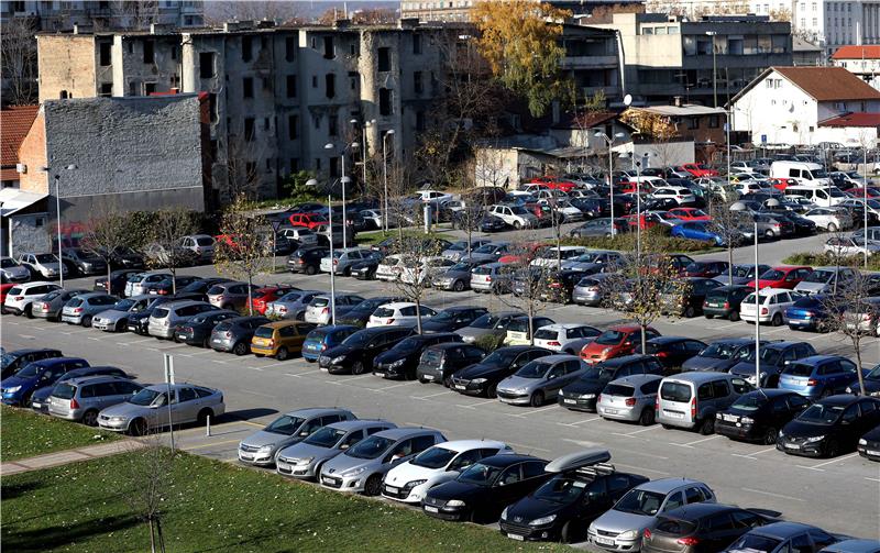 Croatia's new car sales down 9% in Jan-July 2022