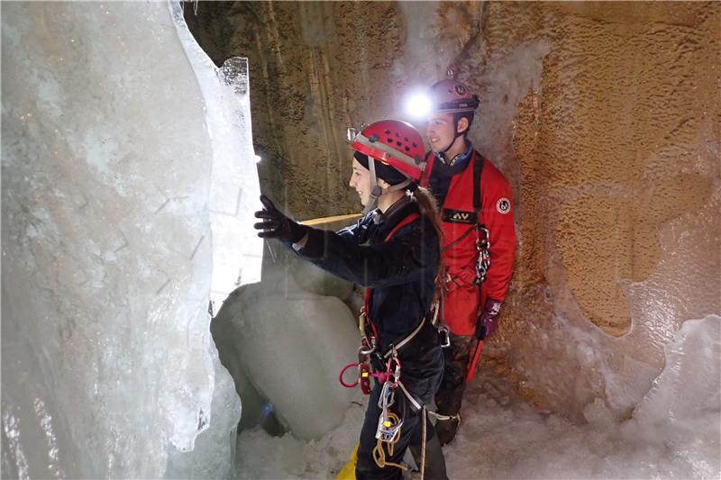 Speleologists report accelerated melting of ice in Velebit caves