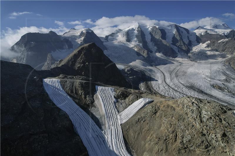 SWITZERLAND WEATHER GLACIER