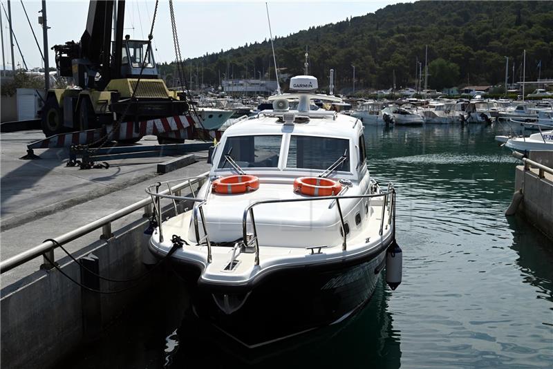 Predstavljen brod "Sveti Jeronim" namijenjen nadzoru zaštitnih područja priobalja