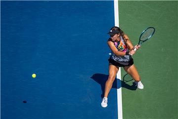 WTA Toronto: Halep protiv Pegule za mjesto u finalu