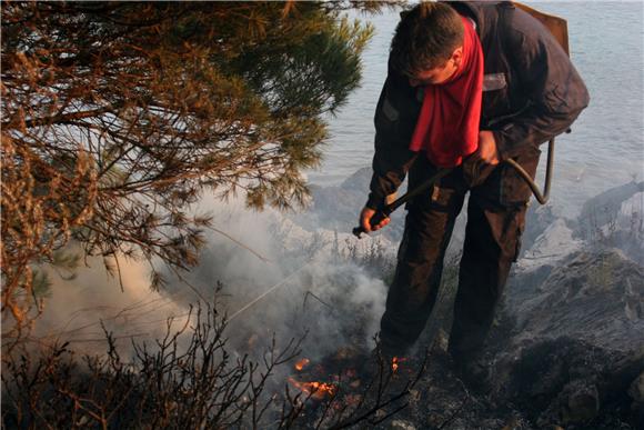  Lokaliziran požar na području Parka prirode Telašćica