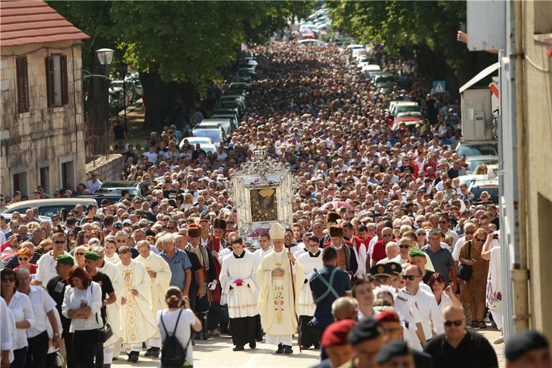 Velika Gospa u svetištu Gospe Sinjske