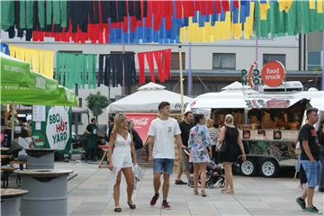 Novinari i gradonačelnik obišli Špancirfest