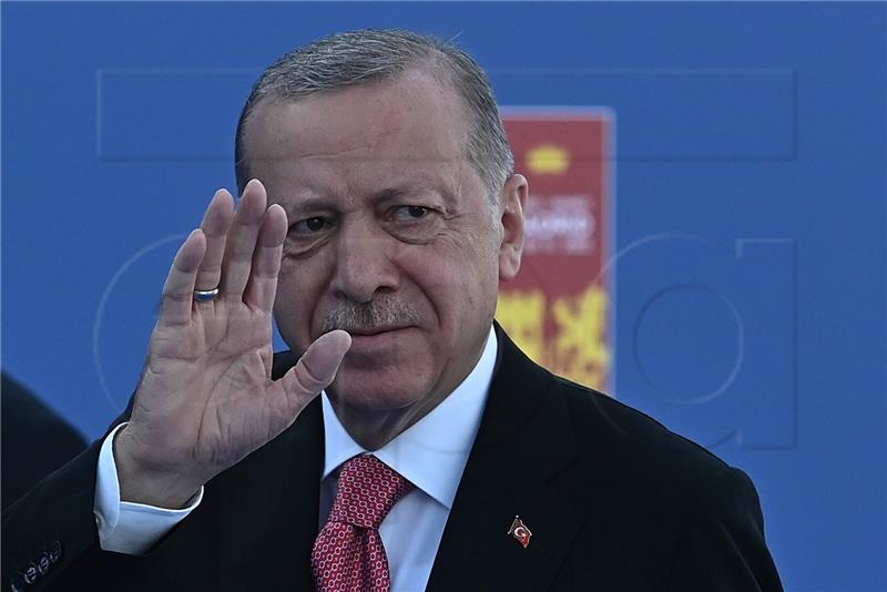 Erdogan: Krim se mora vratiti Ukrajini