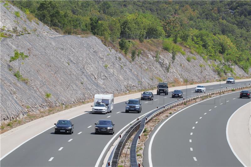 Pojačan promet autocestom iz smjera Ploča prema Zagrebu