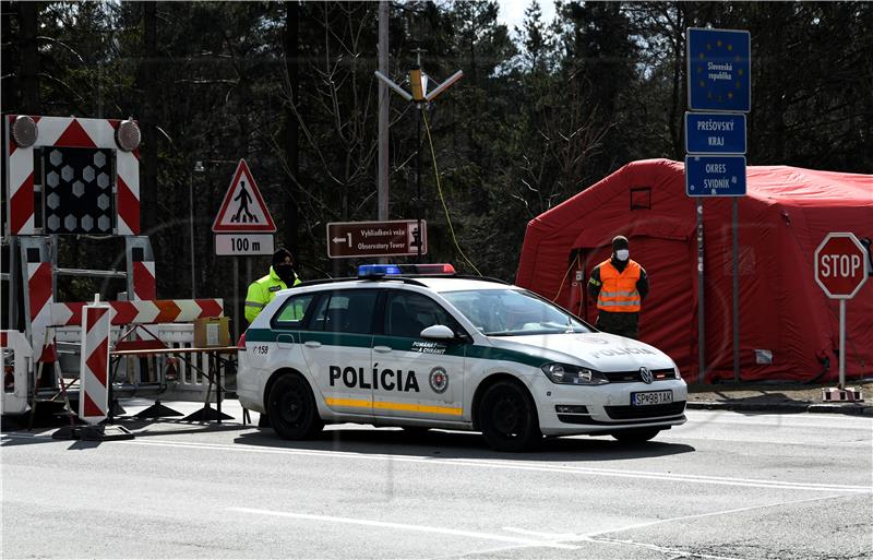 EU bi mogao suspendirati sporazum o pojednostavljenju viza s Rusijom