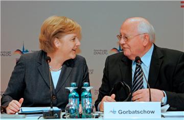 (FILE) GERMANY RUSSIA GORBACHEV OBIT