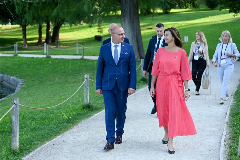 FM says there's understanding Croatia, Slovenia can solve outstanding issues