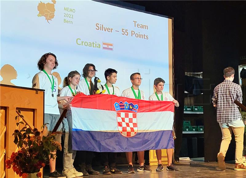 Croatian students win silver, bronze medals at MEMO 2022