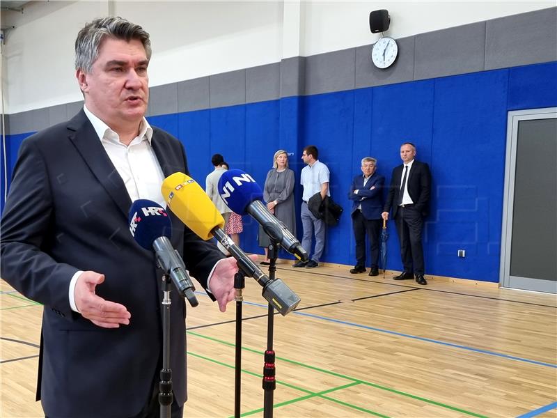 Milanović: U Ini "požar biblijskih razmjera", novac uzeli šibicari