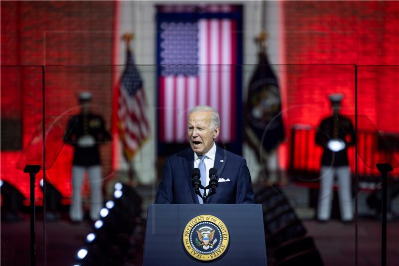 Biden želi izbore u studenom pretvoriti u referendum o Trumpu