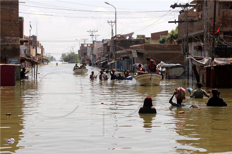 Nove poplave u južnom Pakistanu, deseci mrtvih