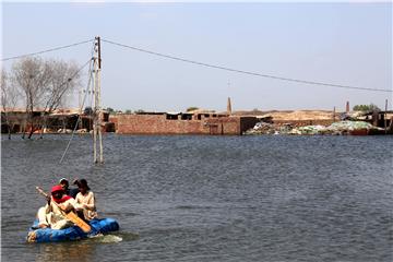 PAKISTAN FLOOD