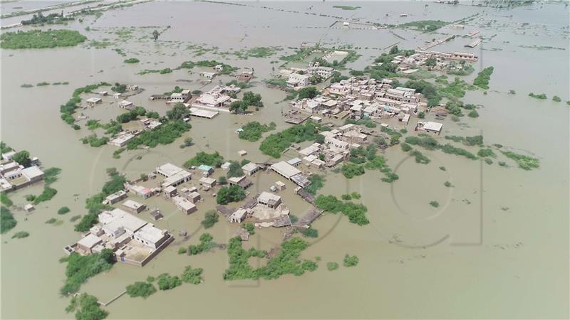 PAKISTAN FLOOD