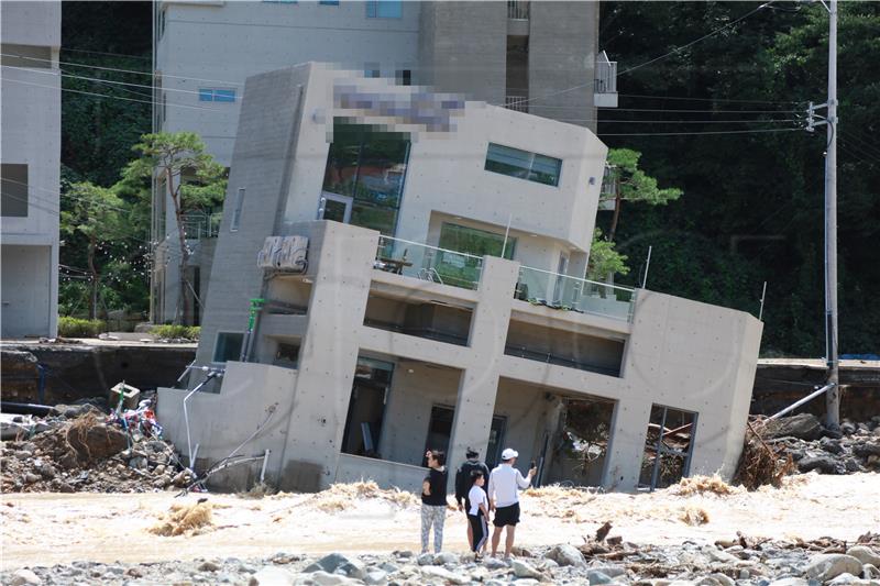 SOUTH KOREA TYPHOON HINNAMNOR