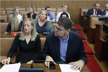 Zajednička sjednica klubova oporbenih zastupnika