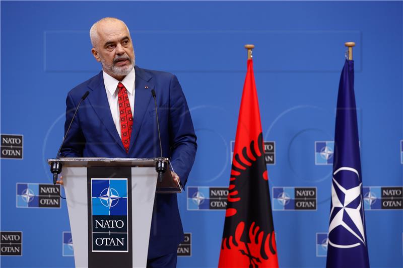 Albanija prekinula veze s Iranom - premijer Edi Rama