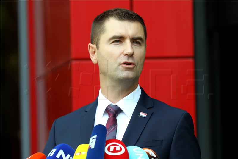 Filipović: INA's whole management must go, domestic gas stays in Croatia