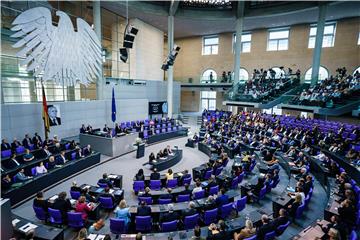 Njemački parlament minutom šutnje odao počast Gorbačovu