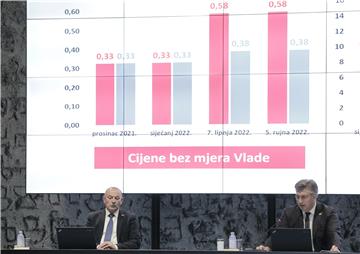 Plenković: Vladin paket težak 21 milijardu kuna - sveobuhvatan, pravedan i snažan (2)