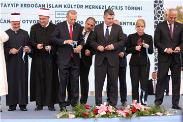 Milanović i Erdogan na otvorenju Islamskog kulturnog centra Sisak