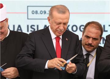 Milanović i Erdogan na otvorenju Islamskog kulturnog centra Sisak