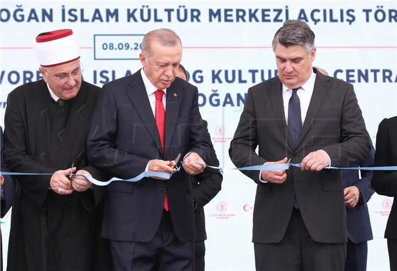 Milanović i Erdogan na otvorenju Islamskog kulturnog centra Sisak