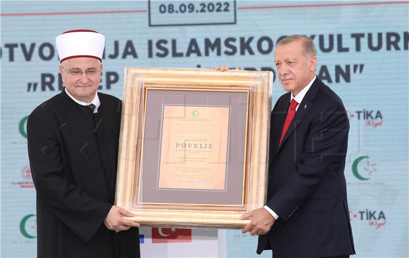 Milanović i Erdogan na otvorenju Islamskog kulturnog centra Sisak