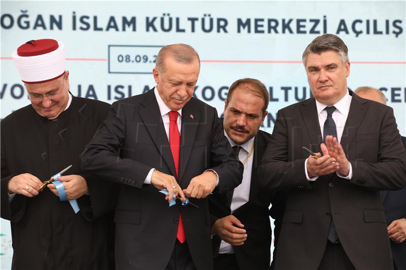 Erdogan full of praise for Croatia's treatment of Muslims