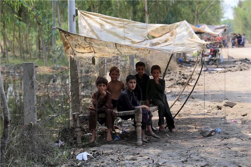 PAKISTAN FLOOD