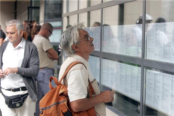 HZZ: Number of unemployed persons in August up m-o-m, down y-o-y