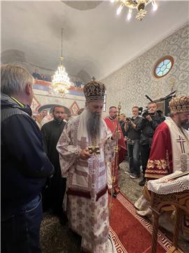 Medak: Patrijarh srpski Porfirije služio liturgiju