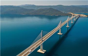 More than 652,000 vehicles cross Pelješac Bridge without a single accident