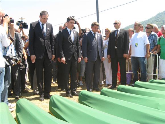 Bošnjaci bijesni na Milanovića zbog Srebrenice, ali Pantovčak sve odbacuje kao laž