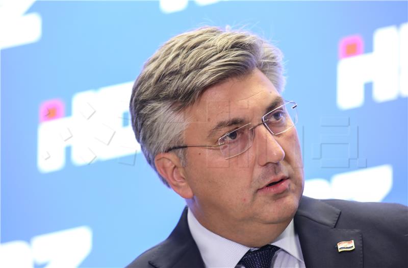 PM Plenković tests positive to COVID-19