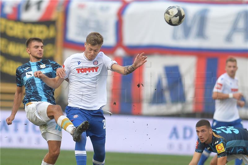 Zaostala utakmica 2. kola HNL-a Hajduk - Rijeka