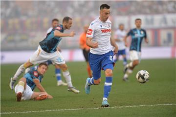 Zaostala utakmica 2. kola HNL-a Hajduk - Rijeka