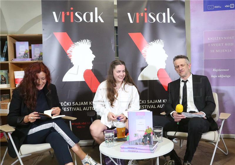 Rijeka: Na vRIsku predstavljen strip Moe Romanove "Čudakinja"