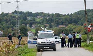 Koprivnica: Vlak naletio na automobil, poginula žena i četverogodišnje dijete