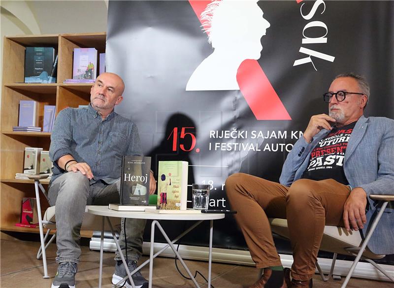 Karl Rühmann predstavio roman "Heroj" na festivalu Vrisak
