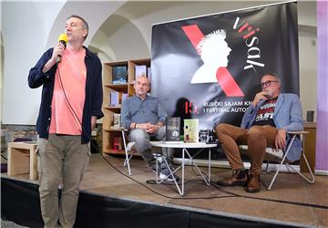 Rijeka: Švicarski književnik Karl Rühman predstavio knjigu "Heroj" na 15. vRIsku