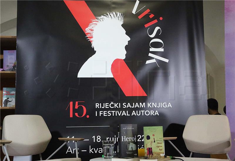 Rijeka: Švicarski književnik Karl Rühman predstavio knjigu "Heroj" na 15. vRIsku