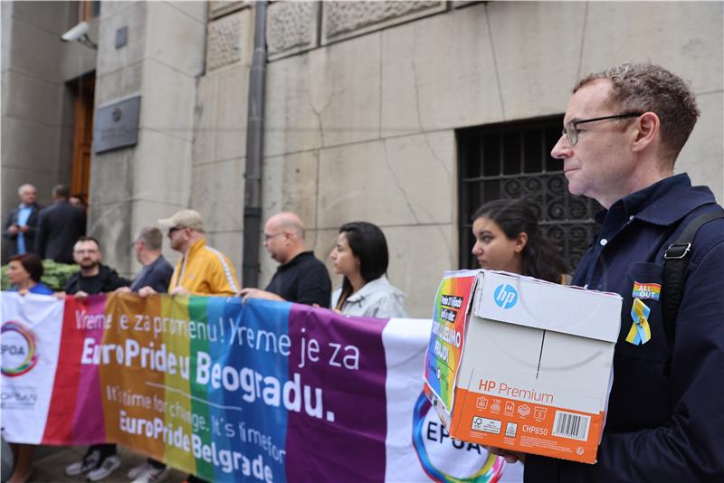 MUP Srbije odobrio povorku Europride